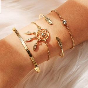 ◇Ruby◇ Dreamcatcher Bracelet set
